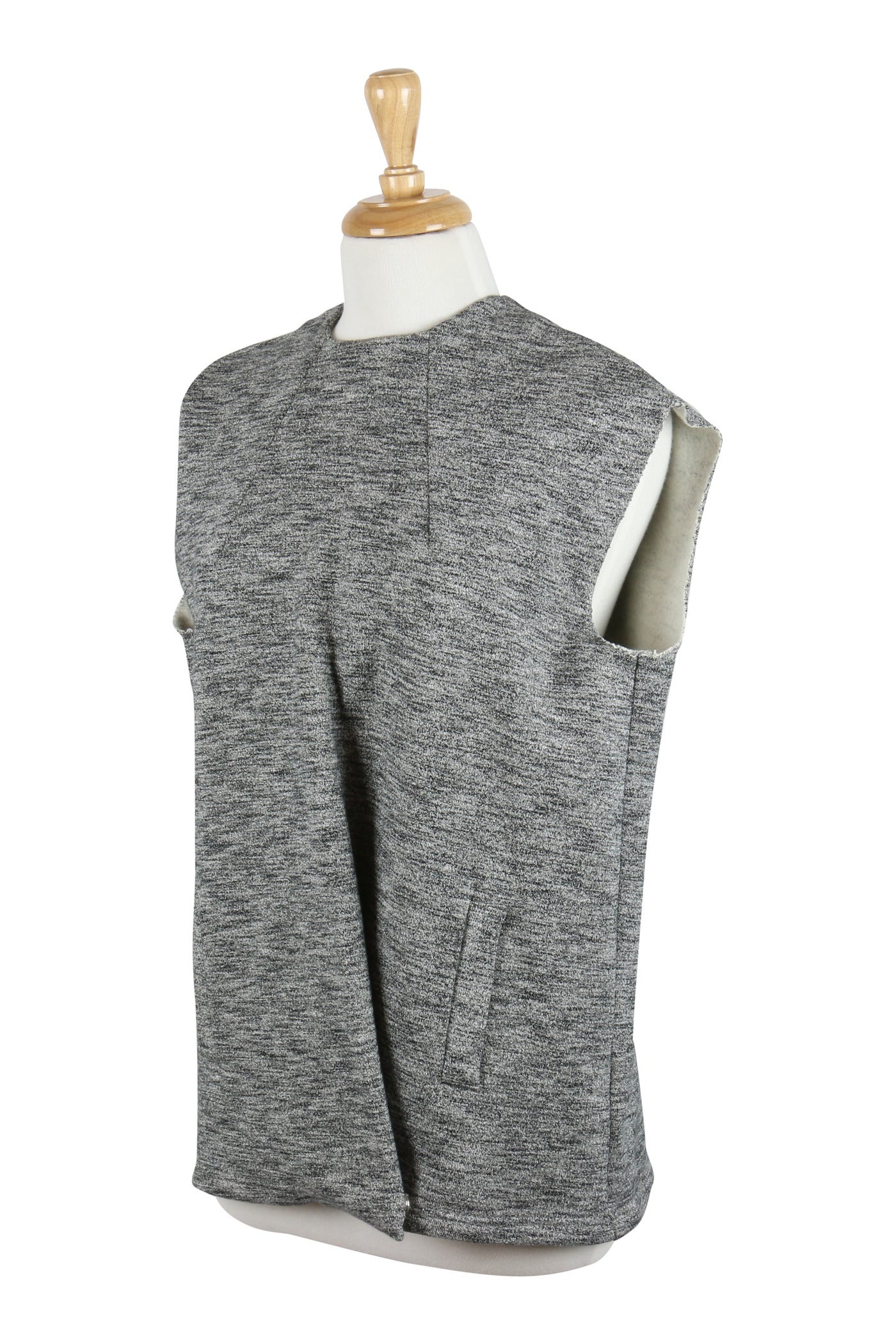 Sleeveless grey cotton top