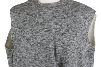 Sleeveless grey cotton top