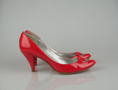 Coral bow heels