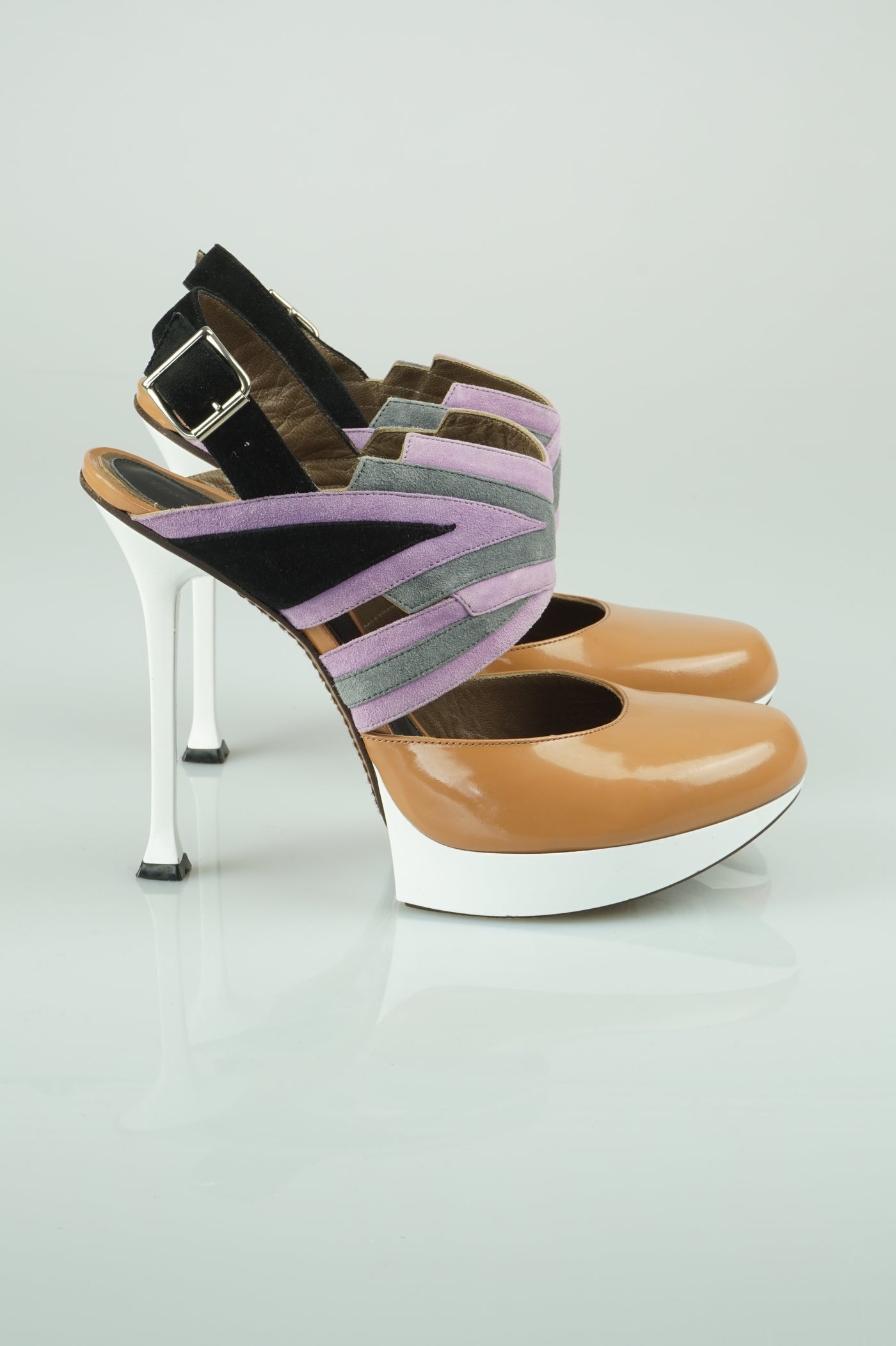 Quatro platform slingbacks