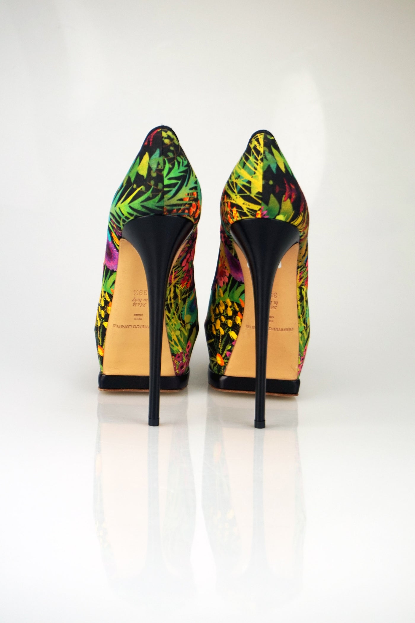 Gianmarco Lorenzi Tropical print platform heels REVOIR Second Hand Designer Shoes Revoir