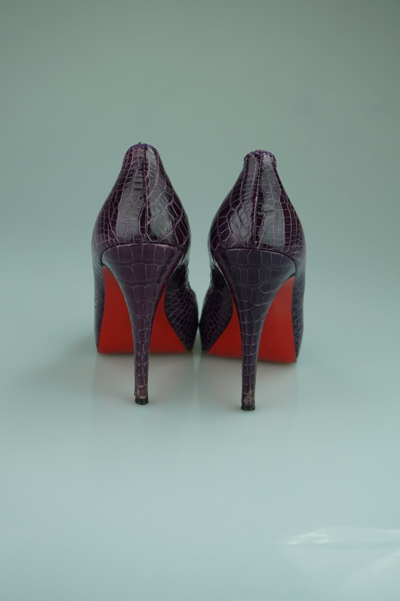 Very Prive 120 Python Peep Toe Pumps